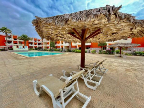 Moradias C12 nice apartment in a residence with pool and security